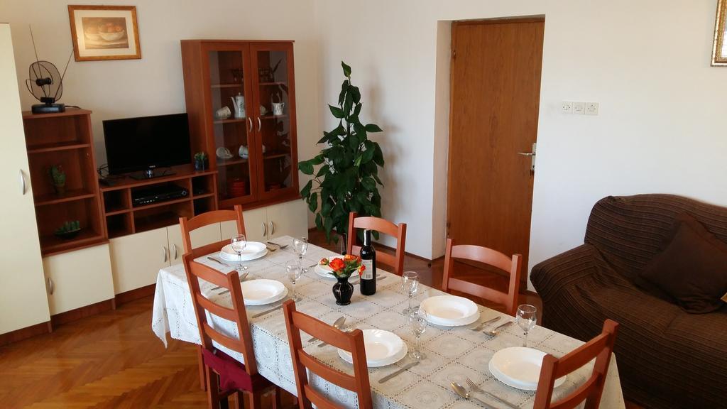 트로기르 Apartman Dukic 아파트 외부 사진