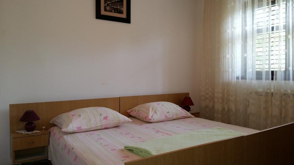 트로기르 Apartman Dukic 아파트 외부 사진