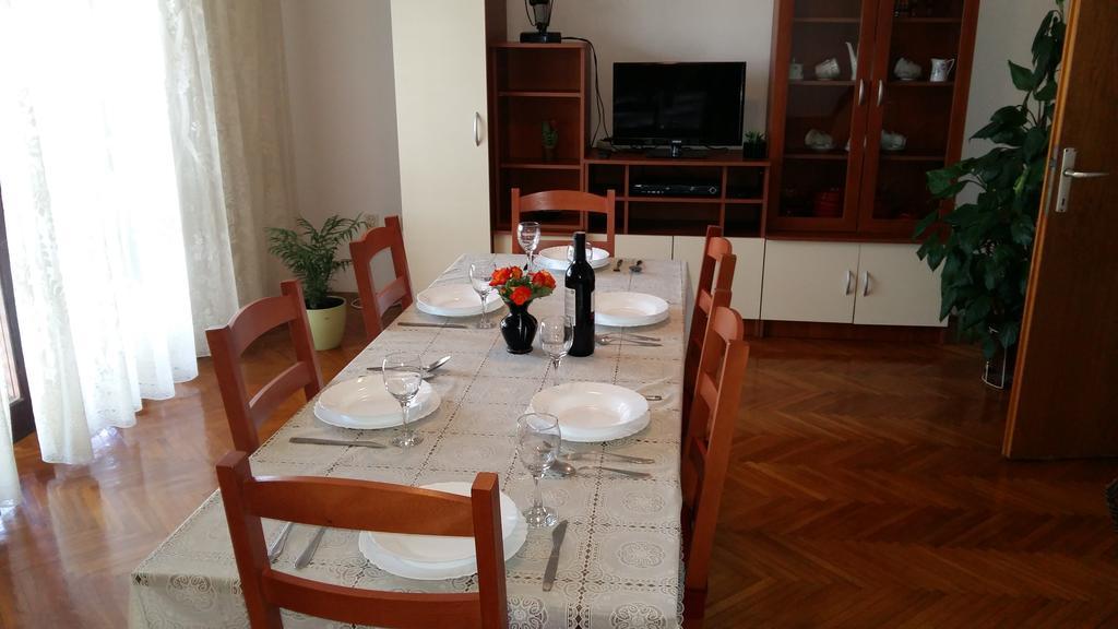 트로기르 Apartman Dukic 아파트 외부 사진